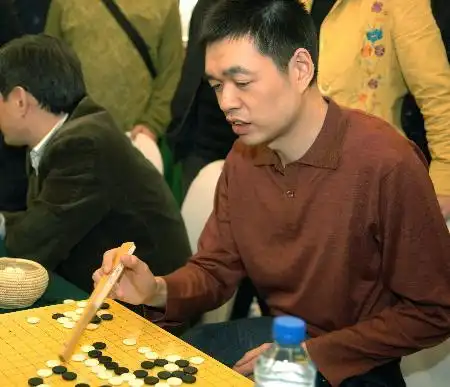 图文-首届中韩围棋大战第7局 马晓春评点棋局