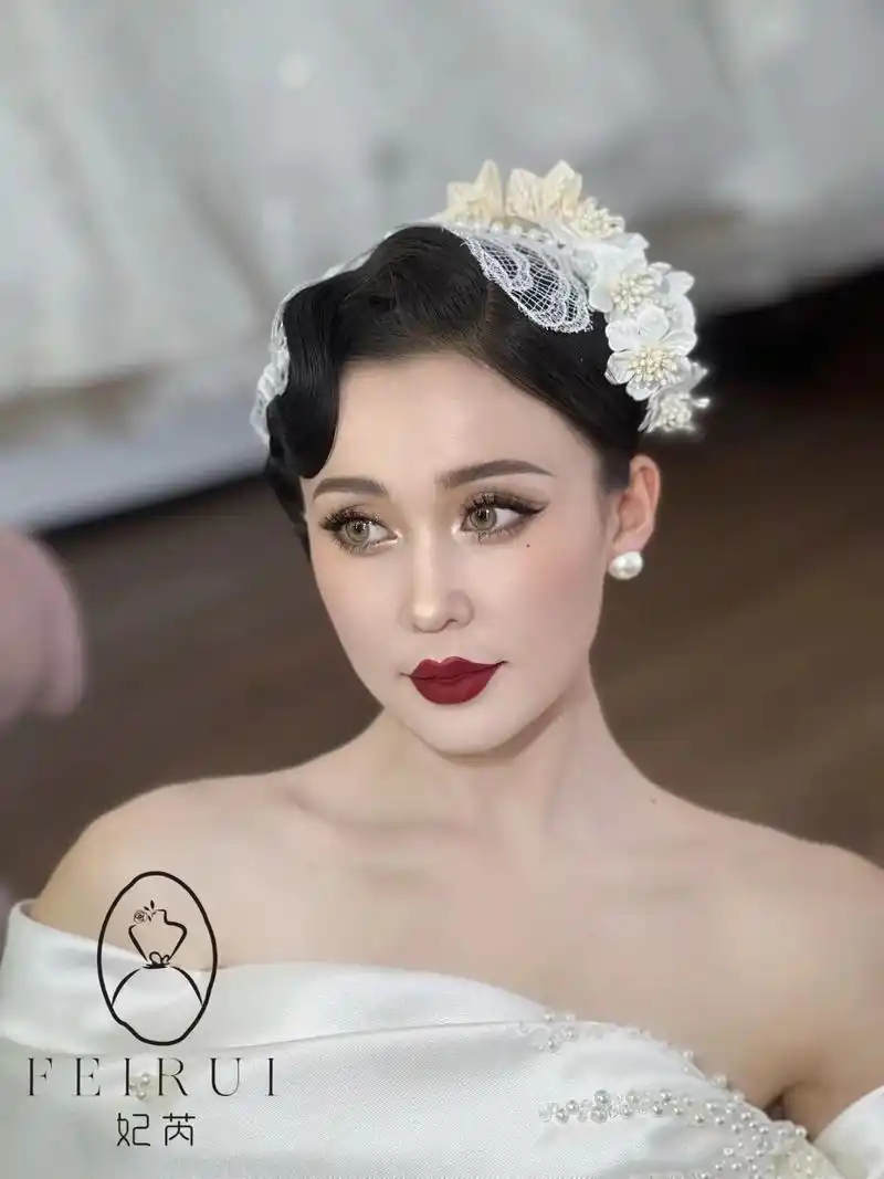 法式复古新娘妆