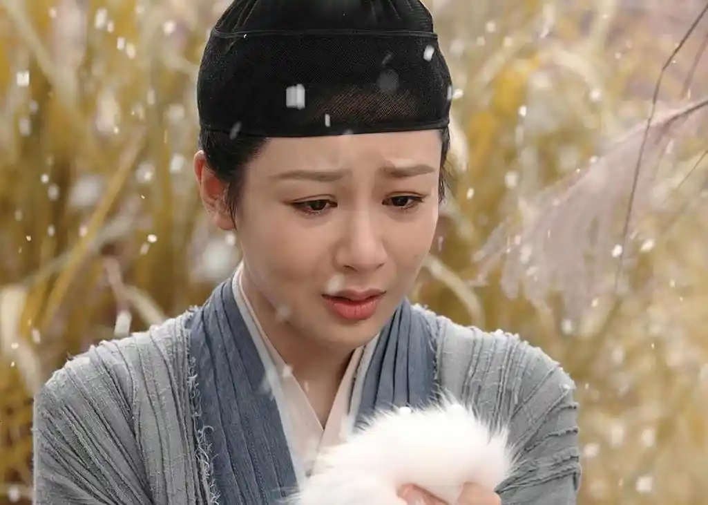 杨紫自曝拍摄中哭戏难度大:"小夭"深情告白引发观众痛心折磨