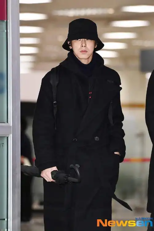 郑允浩 机场##东方神起