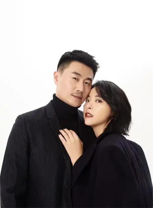 黄小蕾情人节罕秀恩爱 老公"嫌弃"调侃七年之痒多搞事业