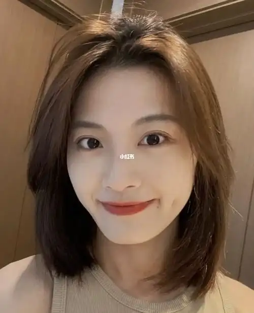 圆脸方脸肉肉脸巨适合巨减龄18～48 岁女土都适合尝试~发型一定要蓬松