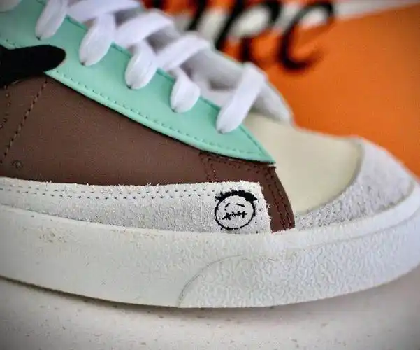 整鞋外科travisscott也要打造theten系列