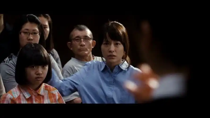 如何评价韩国电影《熔炉》?