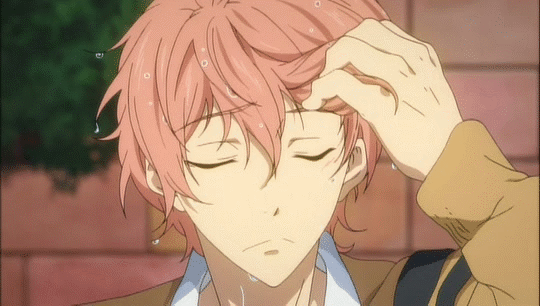 动漫少年帅气可爱gif动图_动态图_表情包下载_soogif