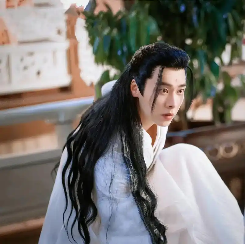 电视剧镜双城 #李易峰 #古装 苏摹少主 这百年来辛苦了17 - 抖音