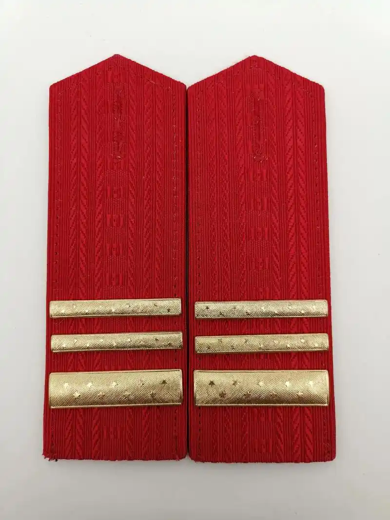 87式陆军仪仗队礼宾肩章