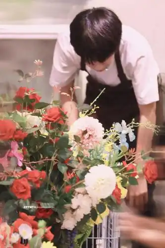 天生偶像贺峻霖贺峻霖贺峻霖接招吧前辈贺峻霖快乐大本营贺峻霖凉生