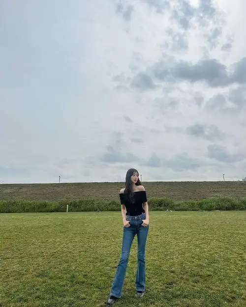 #张元英ins##张元英牛仔裤全身照#