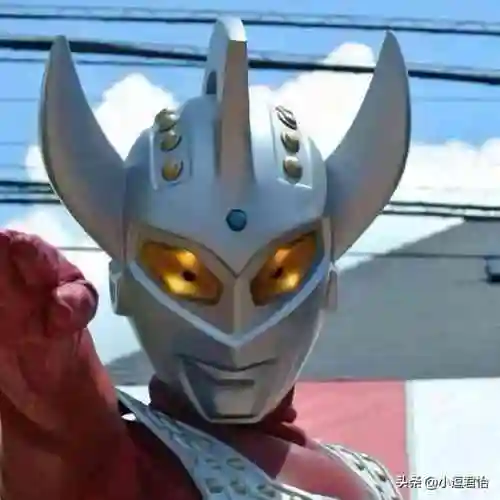 最火奥特曼头像图片帅气(2022可爱搞笑的沙雕q版高清头像)