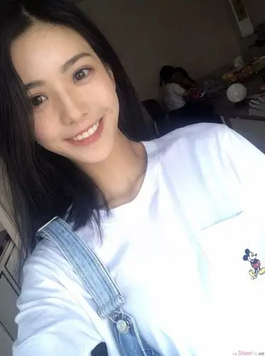 香港白富美綦美合,网友:娶到她可以少奋斗10年