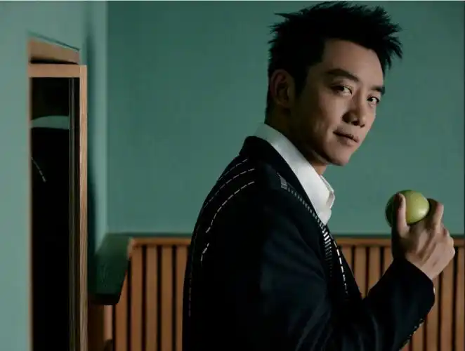 上海猎豹文化成立于2016年10月18日,注册资本100万元,由知名影星郑恺