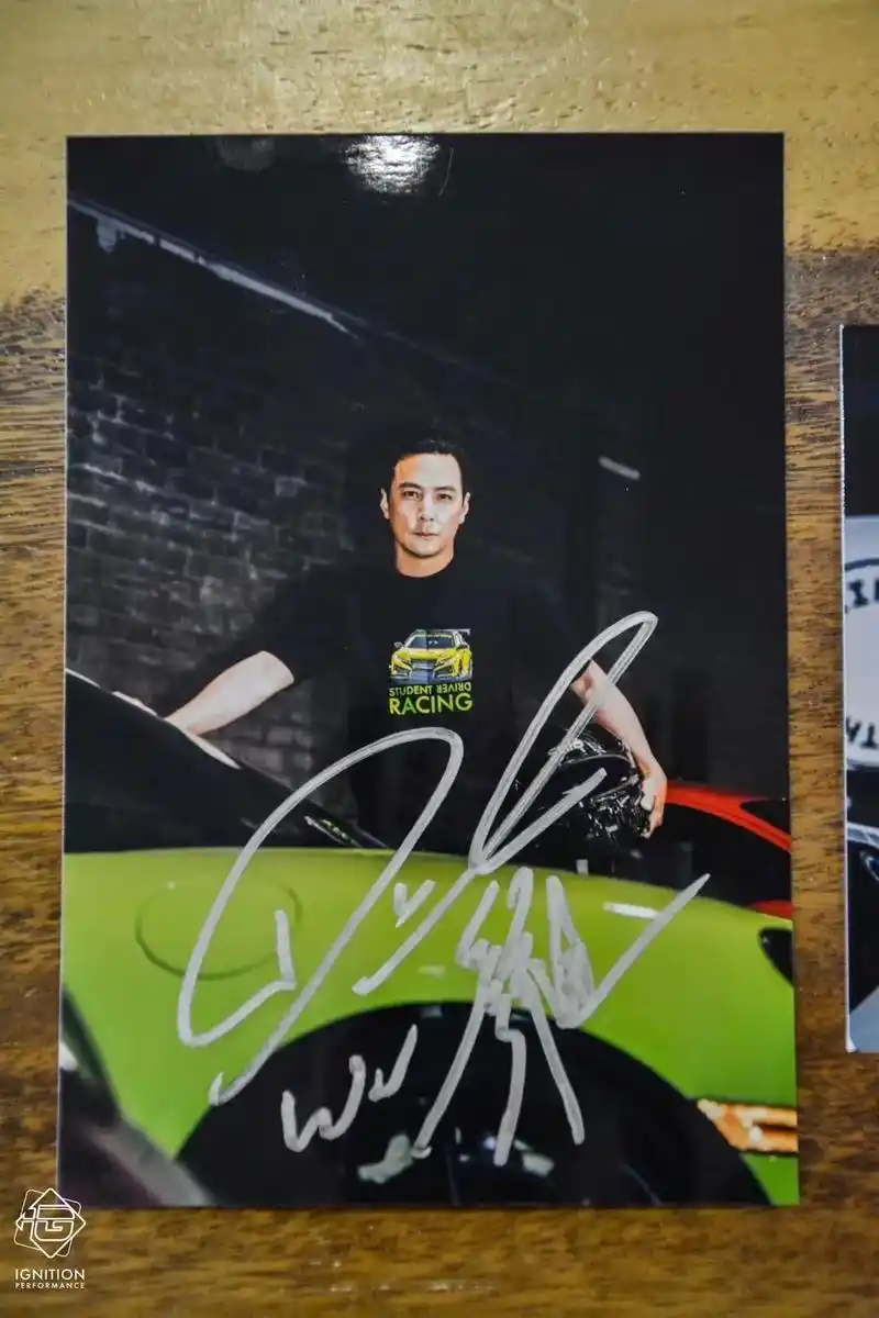 student driver.吴彦祖本人是带不回来了 但签名 - 抖音