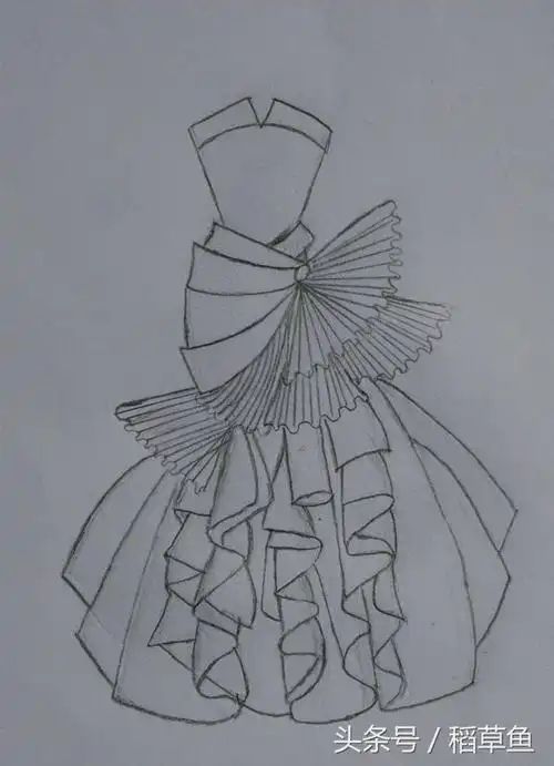 公主裙礼服裙(公主裙礼服裙简笔画)