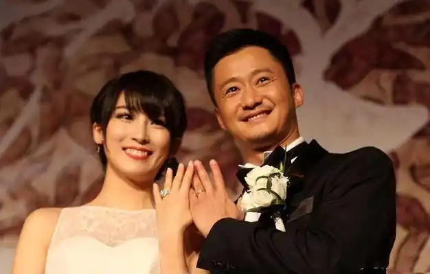 谢楠发长文回应劝离直言与吴京很相爱否认对方不尊重女性