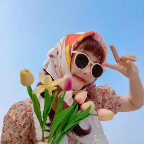 很哇塞的女头像