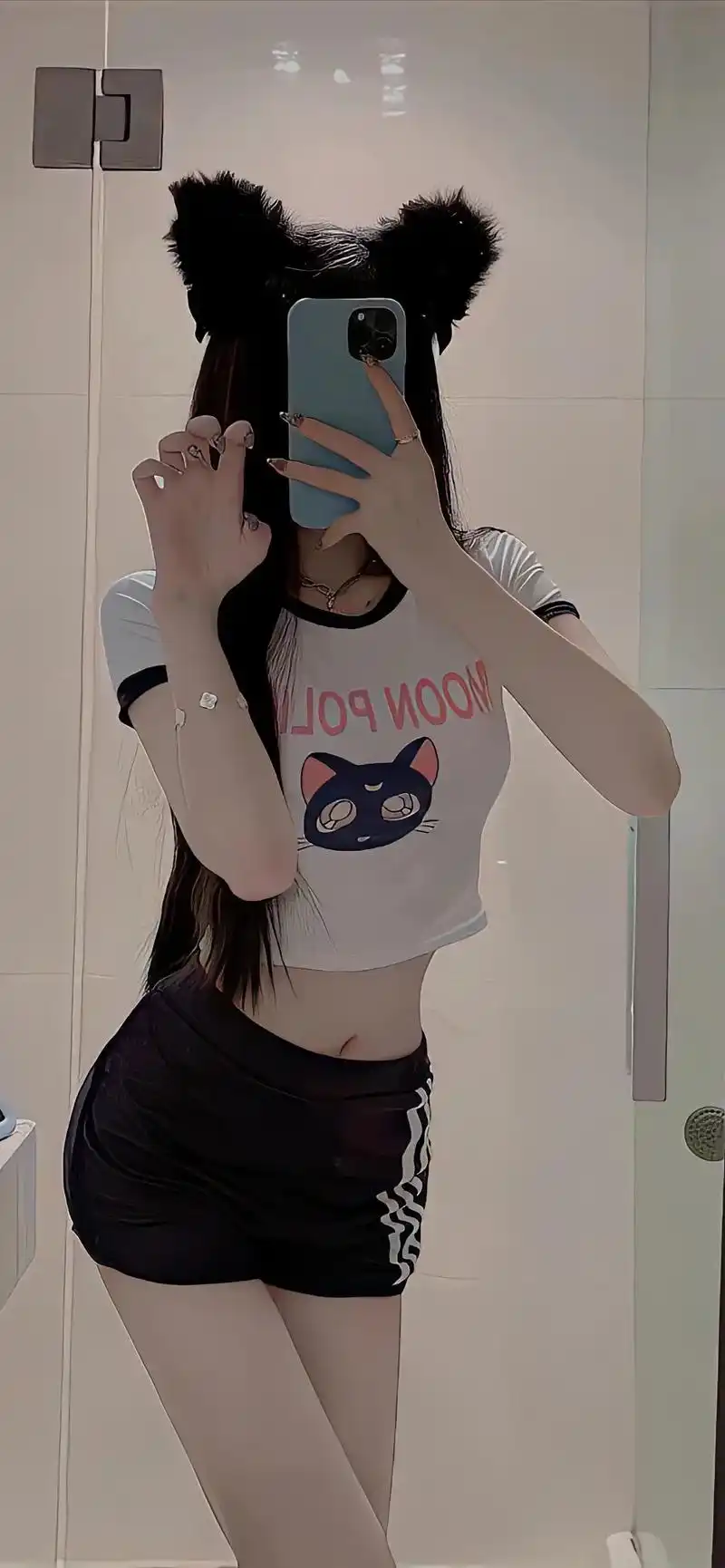 你的壁纸被我承包了 #对镜拍 #不露脸拍照 #高清图片 # - 抖音