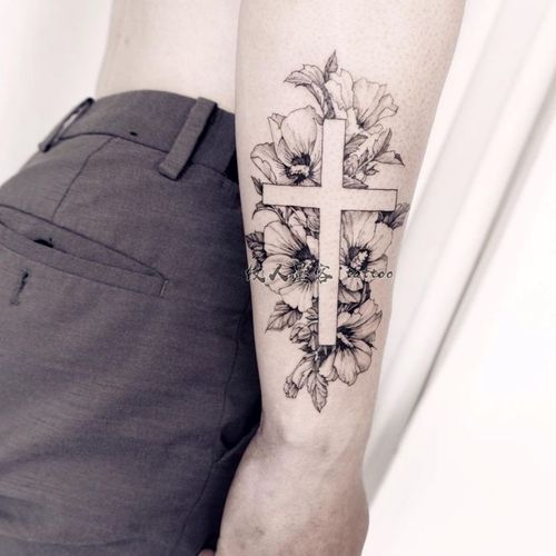 纹人墨客 暗黑系权志龙十字架同款 英文字母 防水男女纹身贴遮瑕【7天