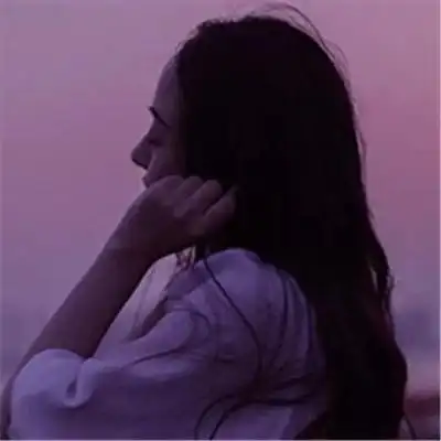 有意境的女生微信头像好看 万物生长你是四月朝阳