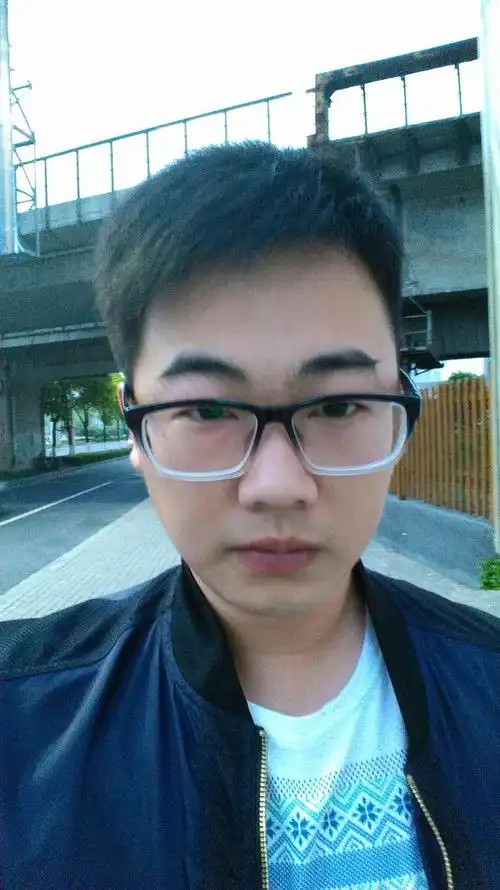 30岁未婚男征婚照片(id:93100636)_安徽芜湖征婚交友_珍爱网