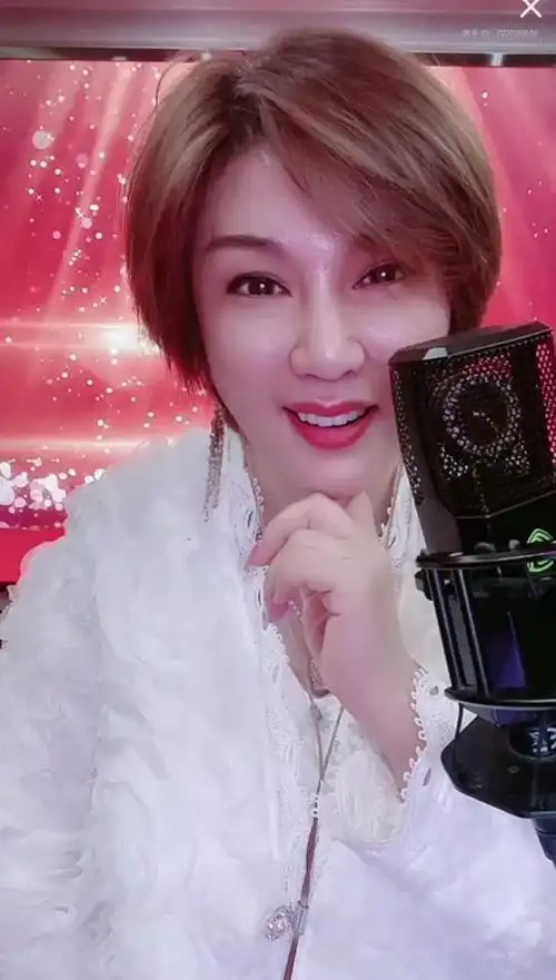 歌手庄妮_歌手庄妮个人资料_歌手庄妮直播间_18183kol_18183网红站