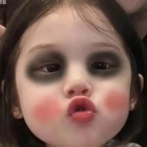 表情包:小女孩黑眼圈表情包_腾讯新闻