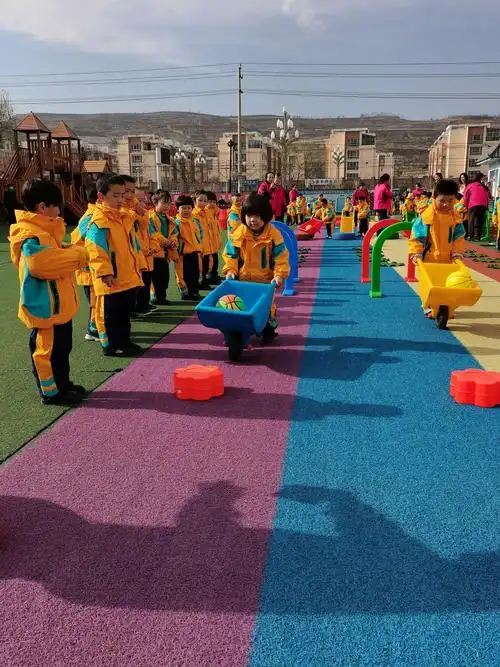 "乐享运动,爱润童年"城南幼儿园冬季趣味运动会