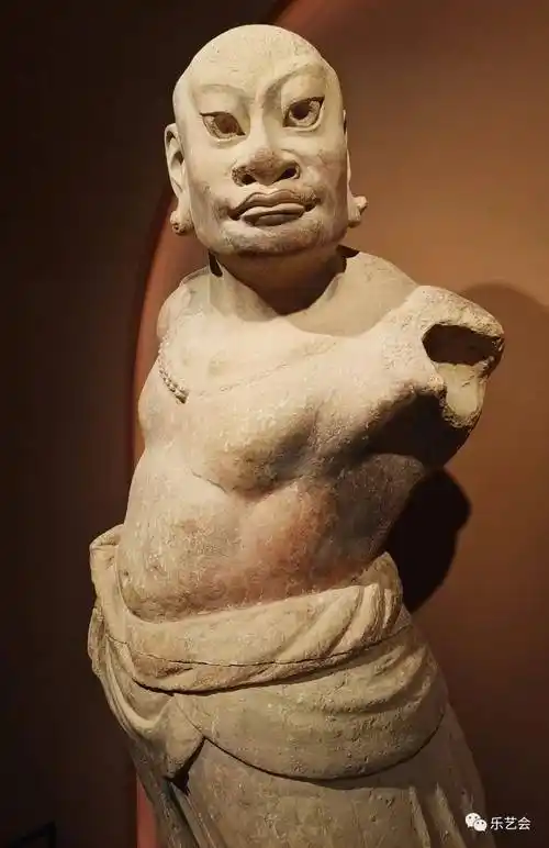 花脚大仙分享:《东方微笑——麦积山石窟展》中篇_展厅_南山_造像