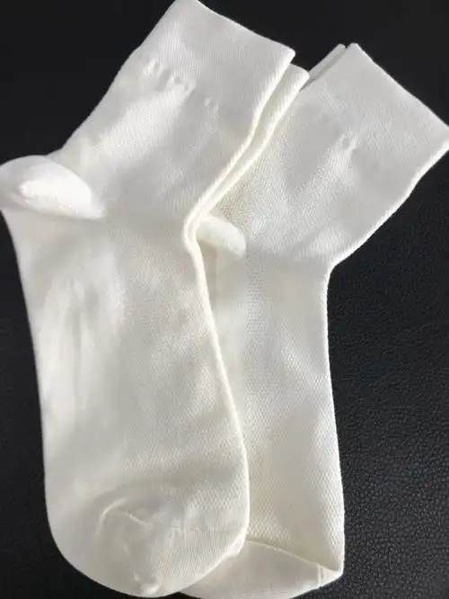 这真的不是为军训量身定做的袜子吗