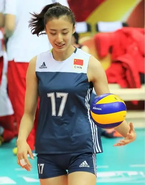 拦网神器能否上演颜妮式的大器晚成?她或成为中国女排奥运奇兵