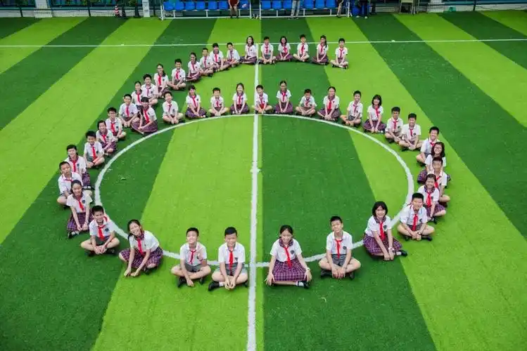 最美班级集体照我们的童年最美的故事