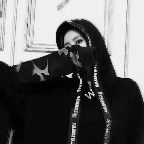 黑色戴帽子情侣头像黑色帽子遮脸情侣头像