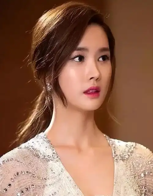 李多海主演的电影(对于昔日的女神竟然变成现在的样子) - 品度娱乐