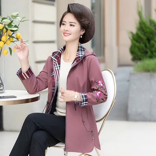 喻小熊春天衣服妈妈风衣外套春秋季50-60岁中年春装新款中老年女装薄