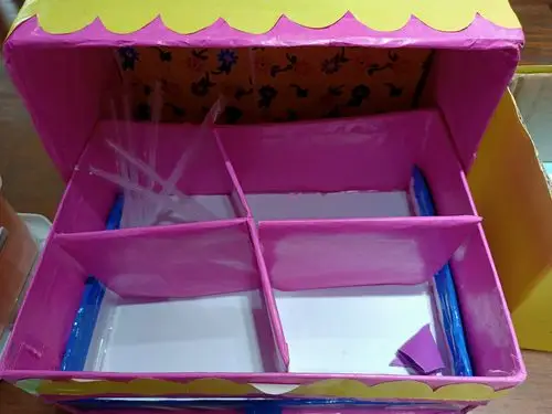 贾汪实验小学太阳花中队"变废为宝"主题展