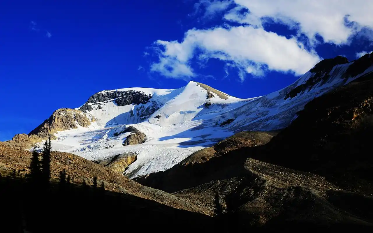 唯美高山冰川摄影高清桌面壁纸