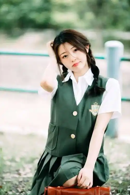 如何在普通的环境里拍出好看的人像照片