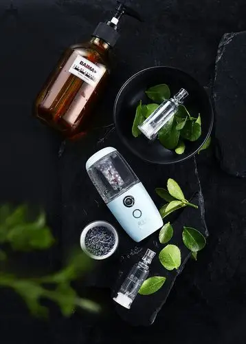 化妆品创意精拍作品案例分享mo2摩图出品