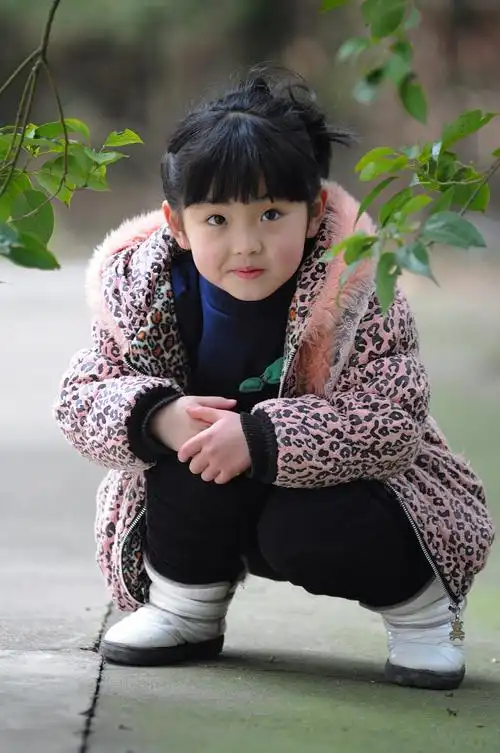 邻家可爱的小女孩2