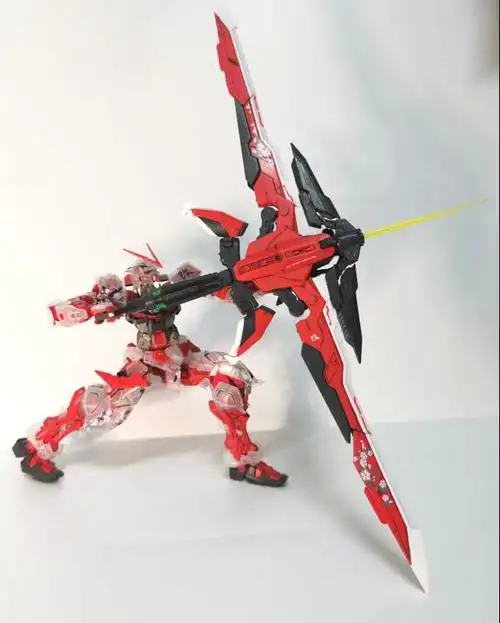 [拼装] 机甲先驱 透明红异端