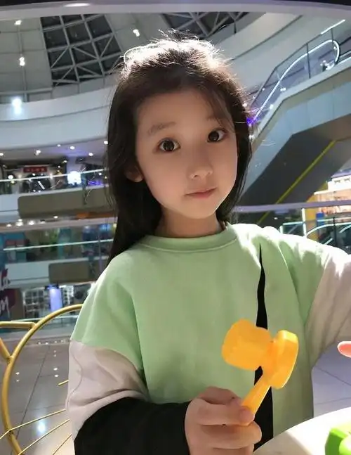 你心目中最好的小童星(12位05后演技在线的小童星)