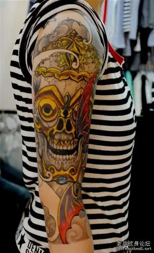 纹身图案大全:超酷超帅超赞的美女大臂嘎巴拉纹身图案大全(精品