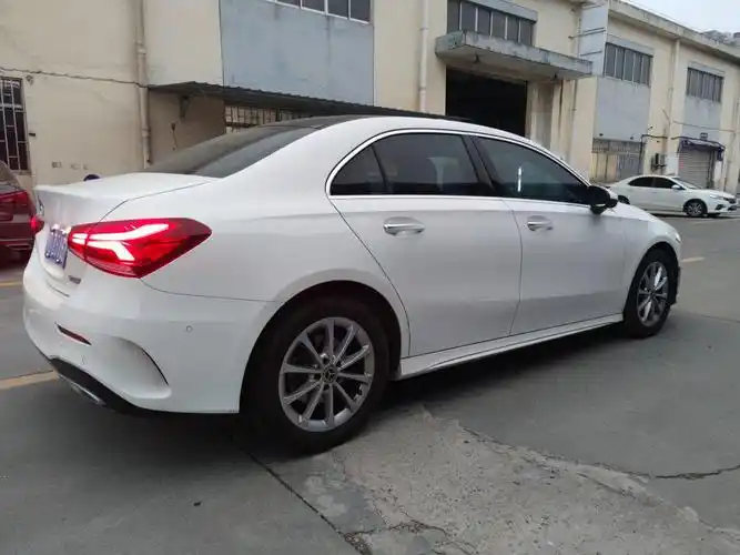 女生无法拒绝的奔驰a200l,真的香 15.5w_奔驰a级社区_易车社区