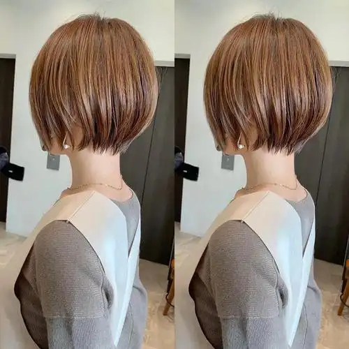 我们把波波头边线修剪成这种柔和的效果,不仅自然,表面也很顺滑有质感