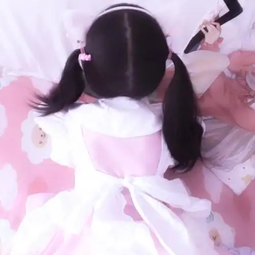 双马尾女生头像