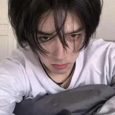 2024年真人帅气时尚潮流个性男生头像