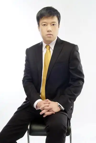 资料2011smg名优播音员主持人候选人海波