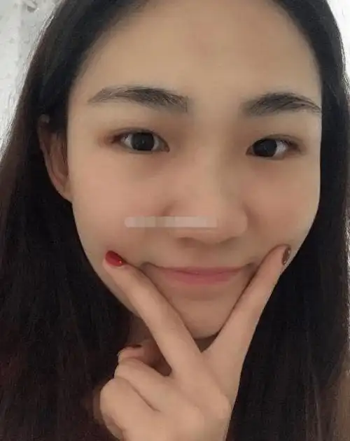 原创蒜头鼻的女生比较固执己见缺乏温柔体贴