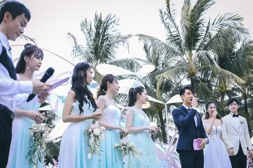 付辛博颖儿婚礼高清图曝光 甜蜜有爱