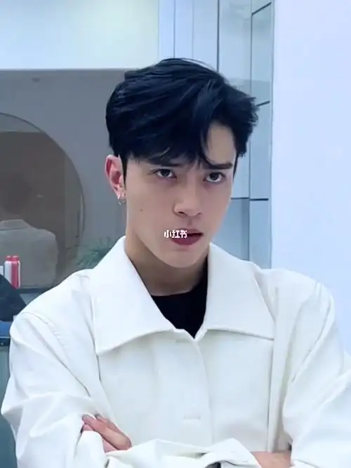 男生最好看的五款发型